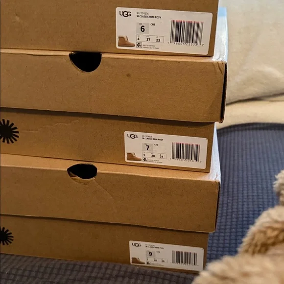 UGG Classic Mini Posy Boots in Tan - Picture 8 of 8